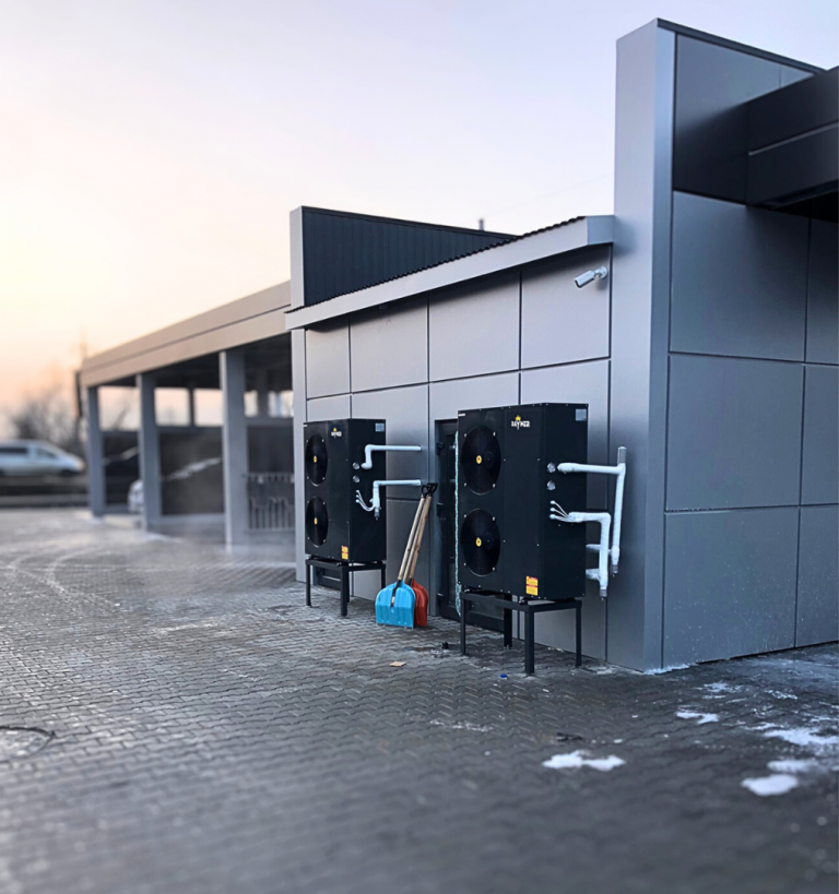 Read more about the article <span lang ="ru">Тепловые насосы Raymer FA-08 на 27 кВт для автомойки в Киеве</span>