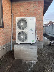 зовнішній блок на вулиці