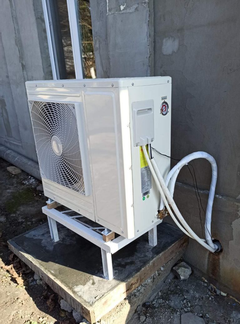 Read more about the article <span lang ="ru">Установка теплового насоса Raymer RAY-10DS1 EVI на 10 кВт + Raymer IMP 60, г.Днепр</span>