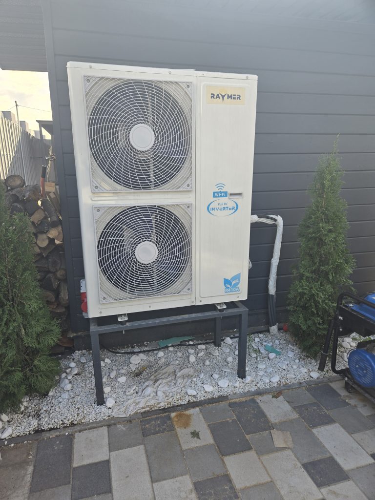 Read more about the article <span lang ="ru">Установка инверторного теплового насоса Raymer RAY-15DS1-EVI (380V) в с. Гатное, Киевской области</span>