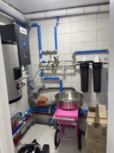 Raymer RAY-15DS2-EVI монтаж теплового насоса 3