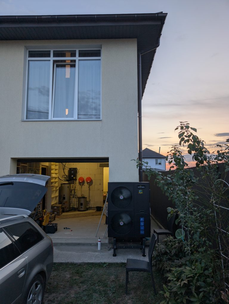 Подробнее о статье <спан lang="ru">Принц. Установка теплового насоса Raymer Ray-18ds2-EVI, дом площадью 200 кв. м</охватывать>